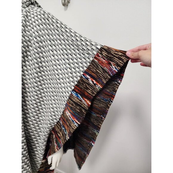 Flying Tomato white multicolor knit hooded poncho S/M - Picture 3 of 6